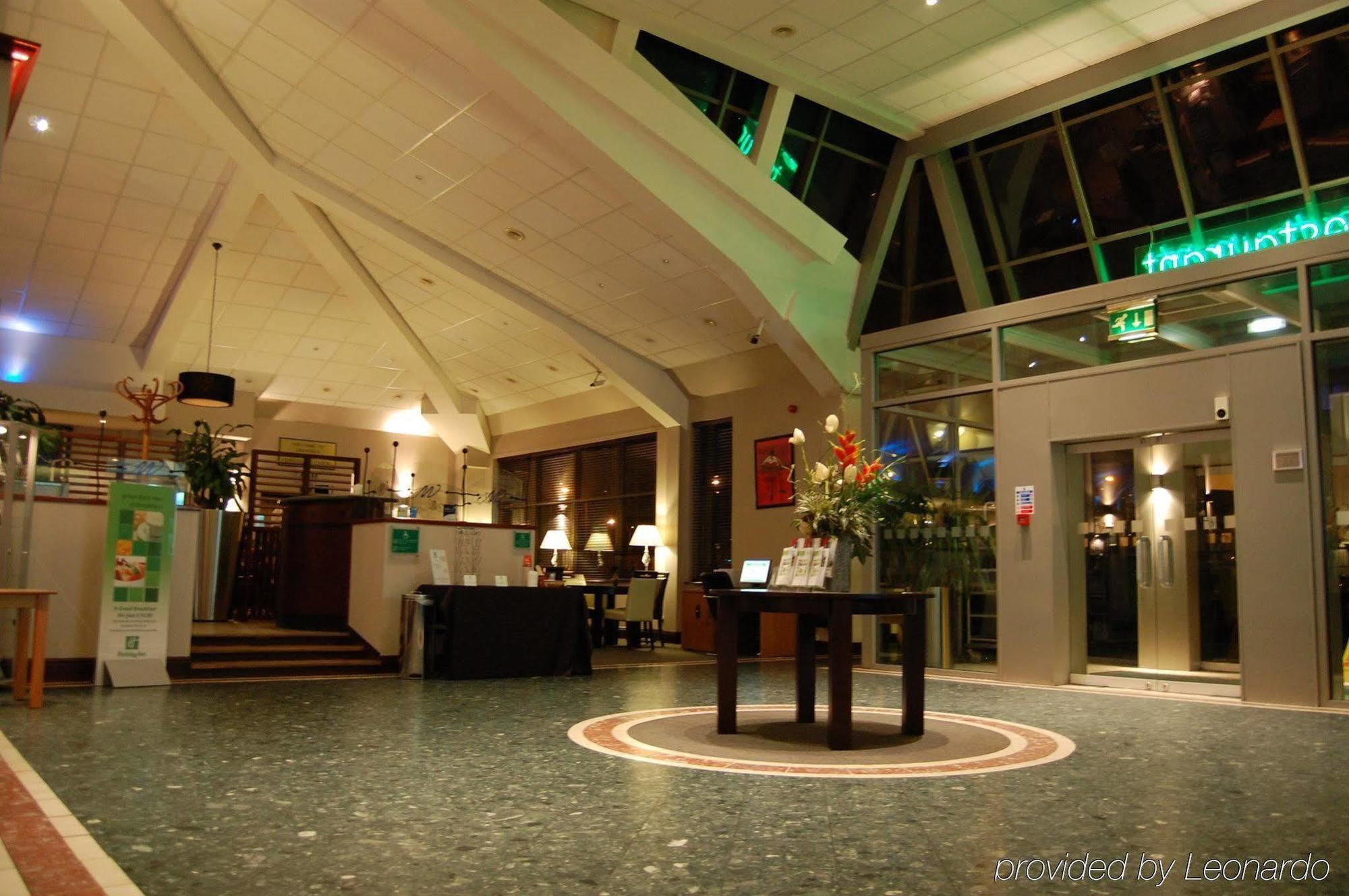 Holiday Inn Express Aberdeen - Bridge Of Don Екстер'єр фото