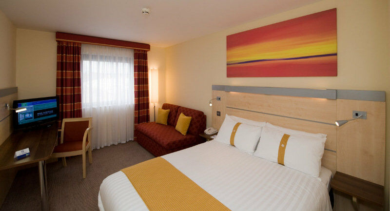 Holiday Inn Express Aberdeen - Bridge Of Don Екстер'єр фото