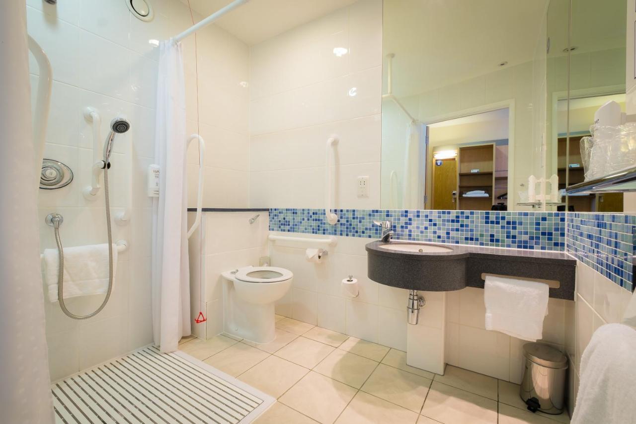 Holiday Inn Express Aberdeen - Bridge Of Don Екстер'єр фото