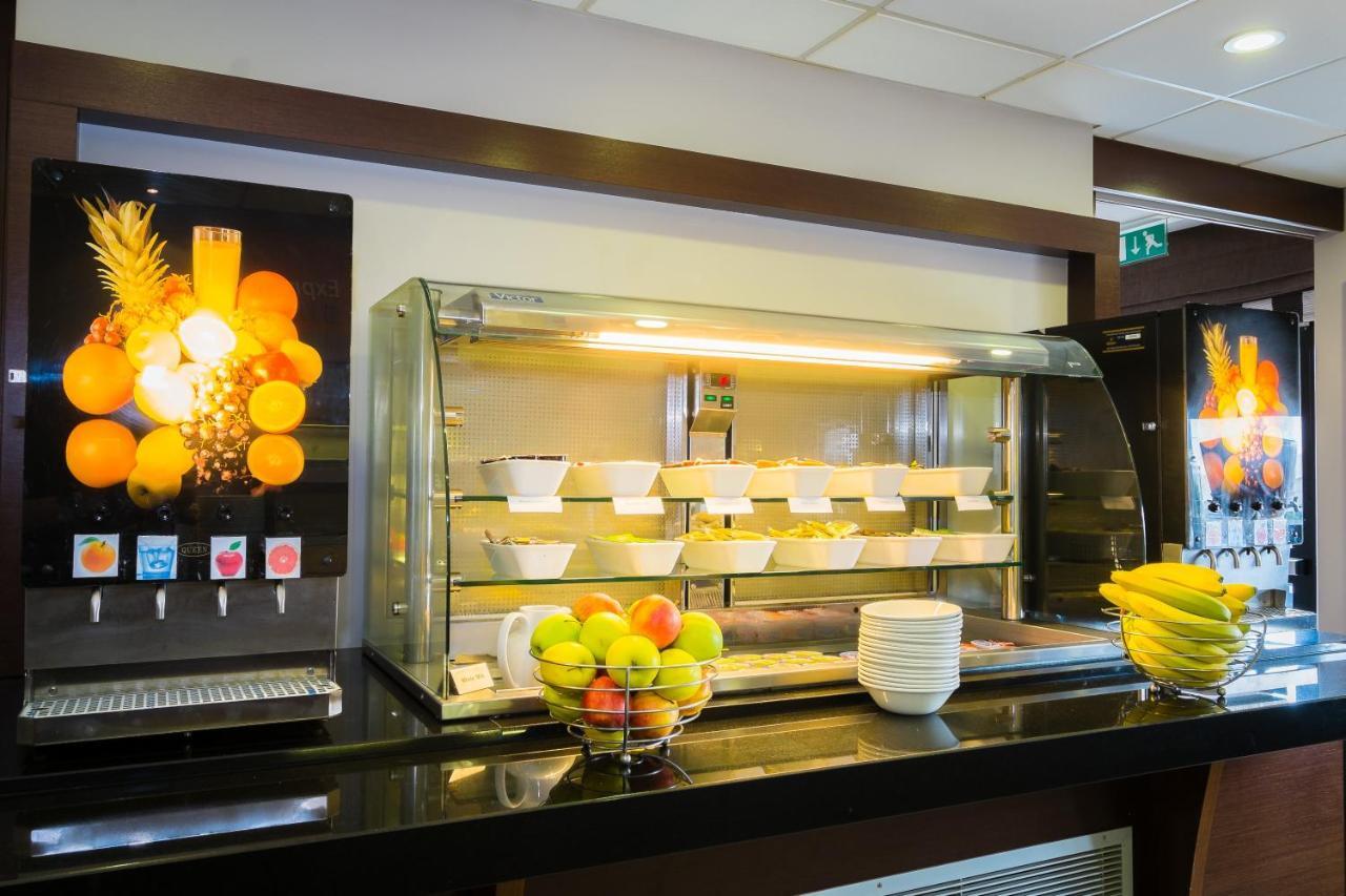 Holiday Inn Express Aberdeen - Bridge Of Don Екстер'єр фото