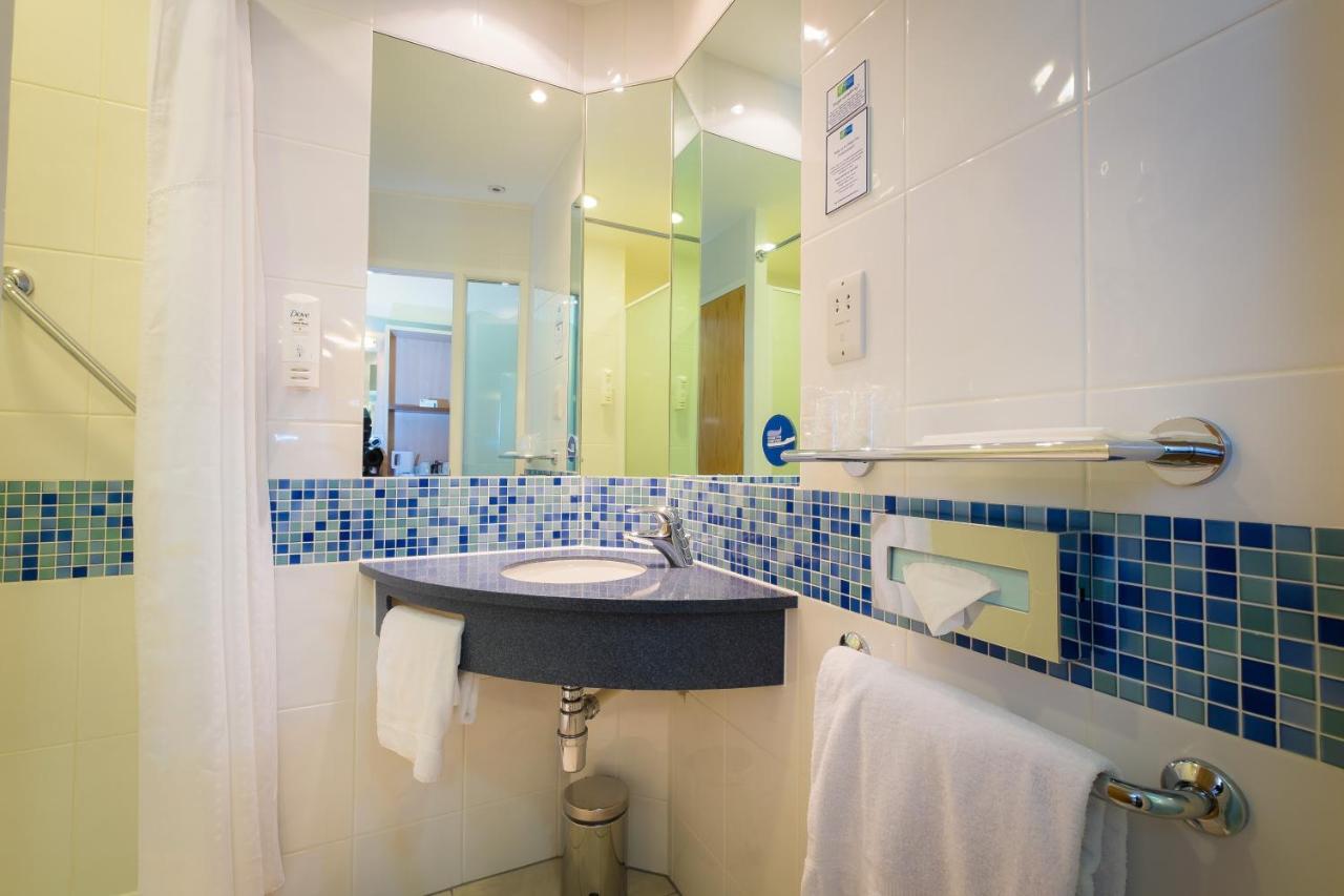 Holiday Inn Express Aberdeen - Bridge Of Don Екстер'єр фото